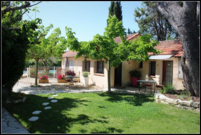 A L'Oree Du Pin Aix-en-Provence Eksteriør bilde