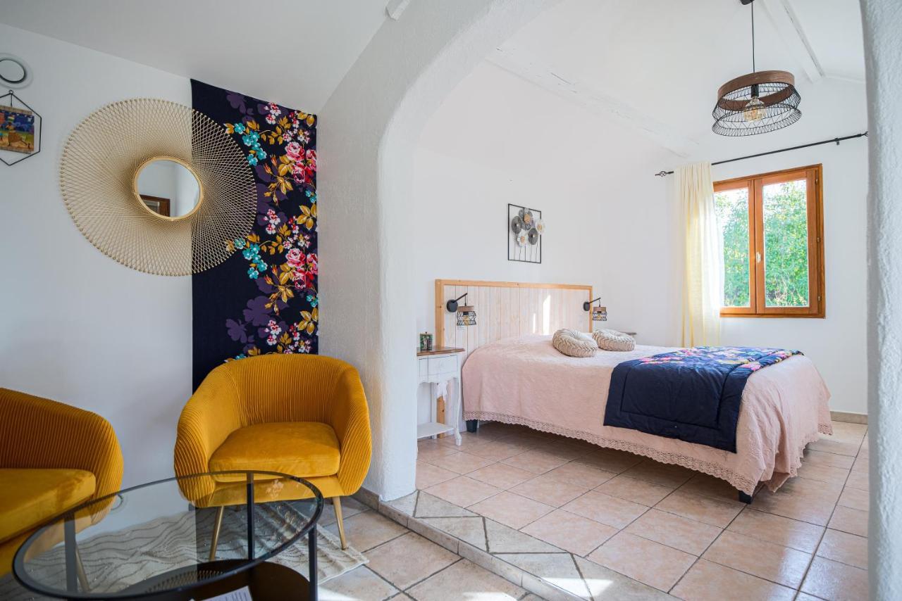 A L'Oree Du Pin Aix-en-Provence Eksteriør bilde